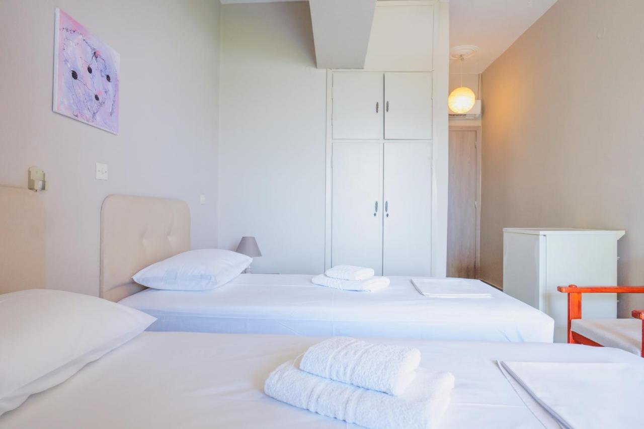 Hotel Korfos - Ξενοδοχείο Κόρφος Renovated Dış mekan fotoğraf