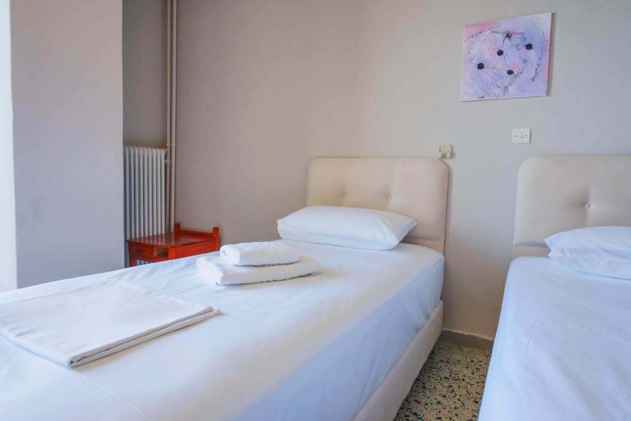 Hotel Korfos - Ξενοδοχείο Κόρφος Renovated Dış mekan fotoğraf