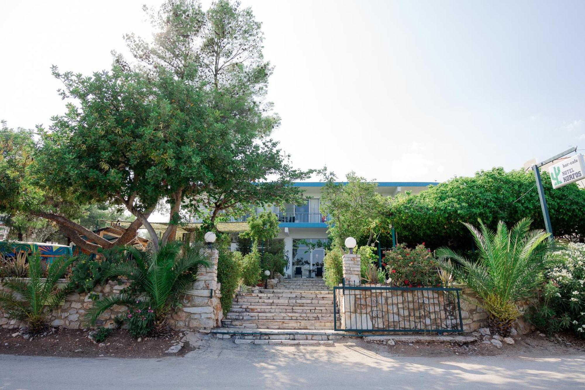 Hotel Korfos - Ξενοδοχείο Κόρφος Renovated Dış mekan fotoğraf